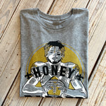 Honey Badger Tee-tri grey